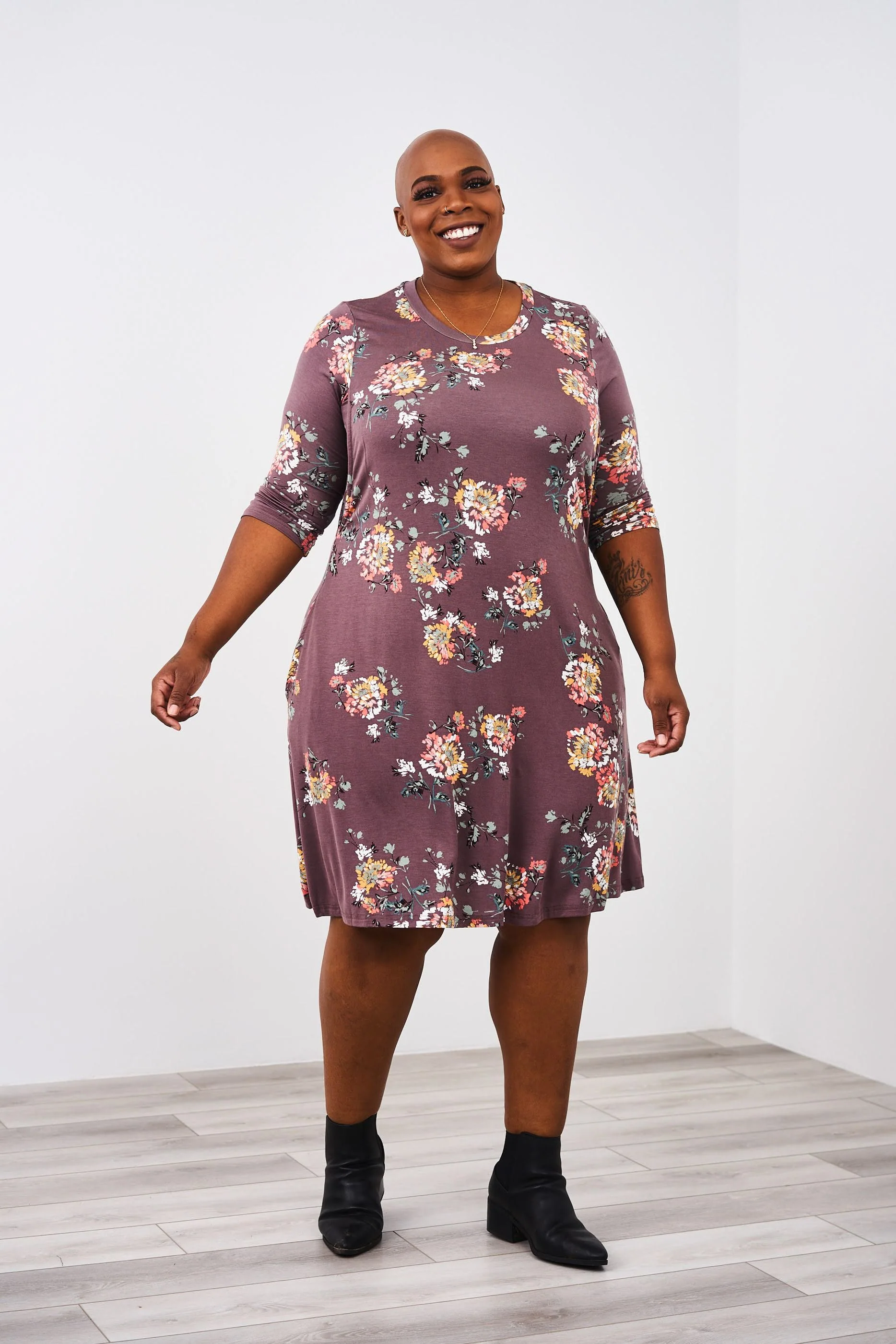 Latched Mama 3/4 Sleeve Swing Nursing Dress - Image 8