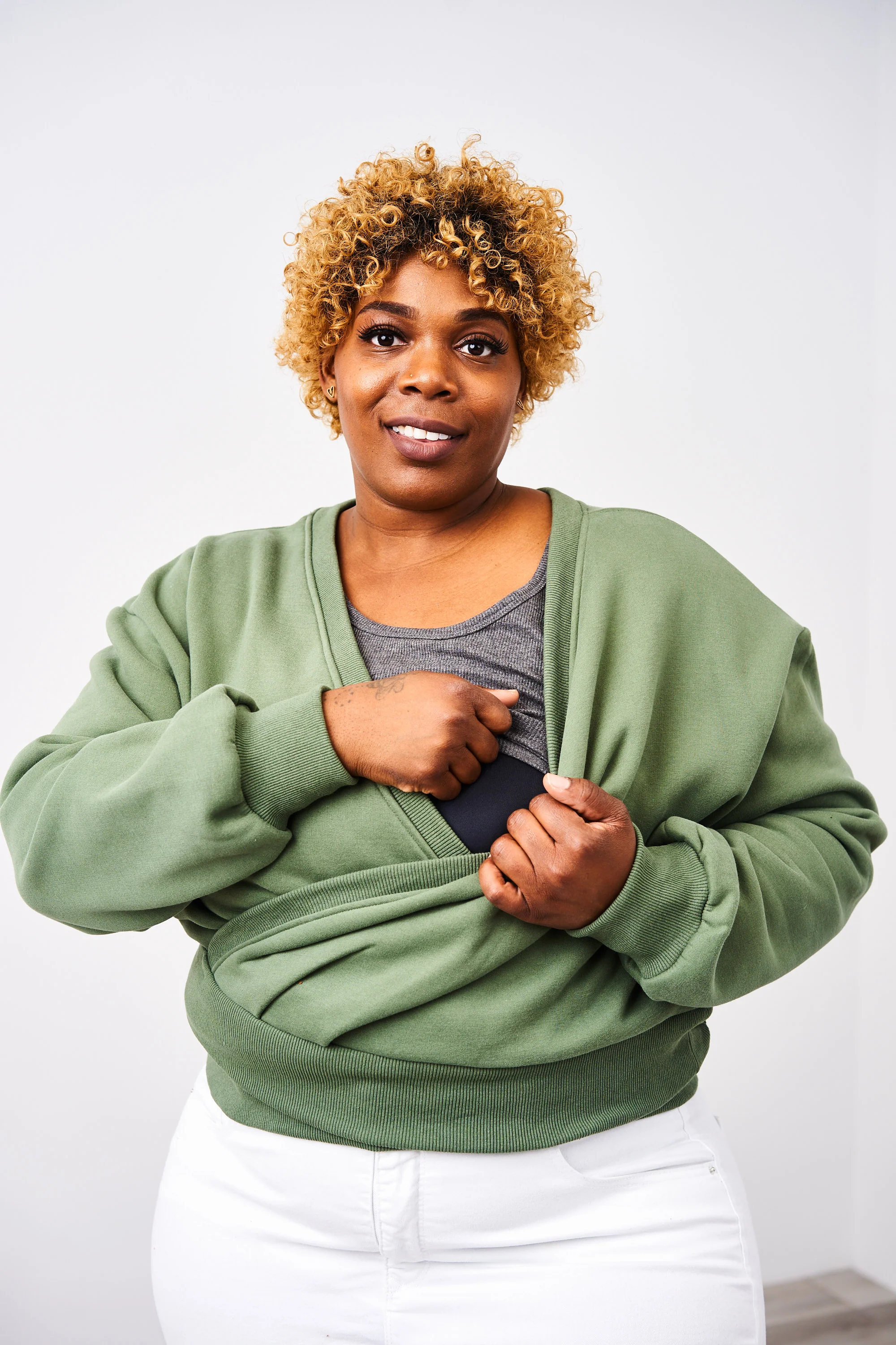 Latched Mama 635 Nest Nursing Wrap - Image 15