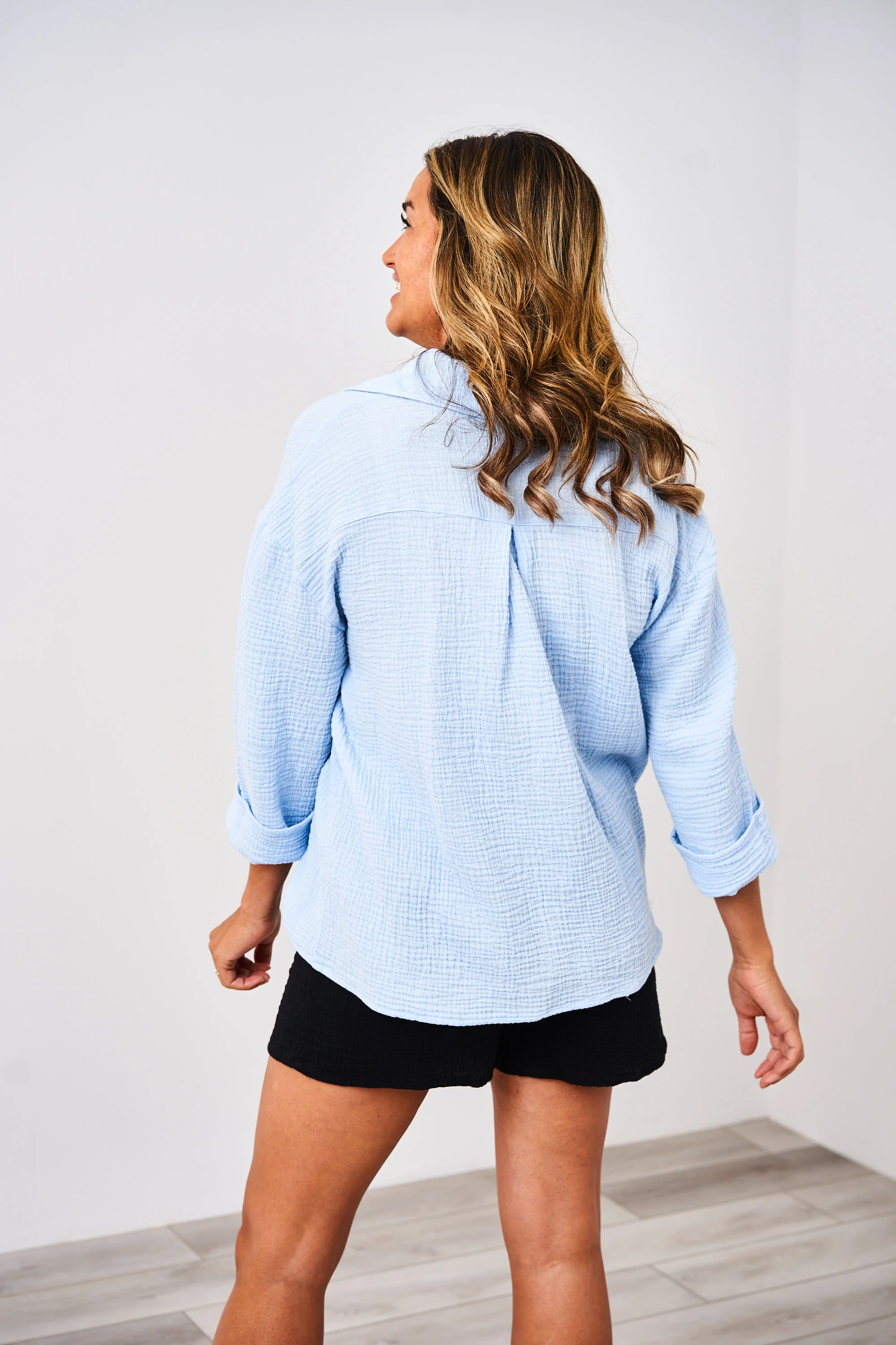 Latched Mama Coastline Cotton Button Up Nursing Shirt - Image 20