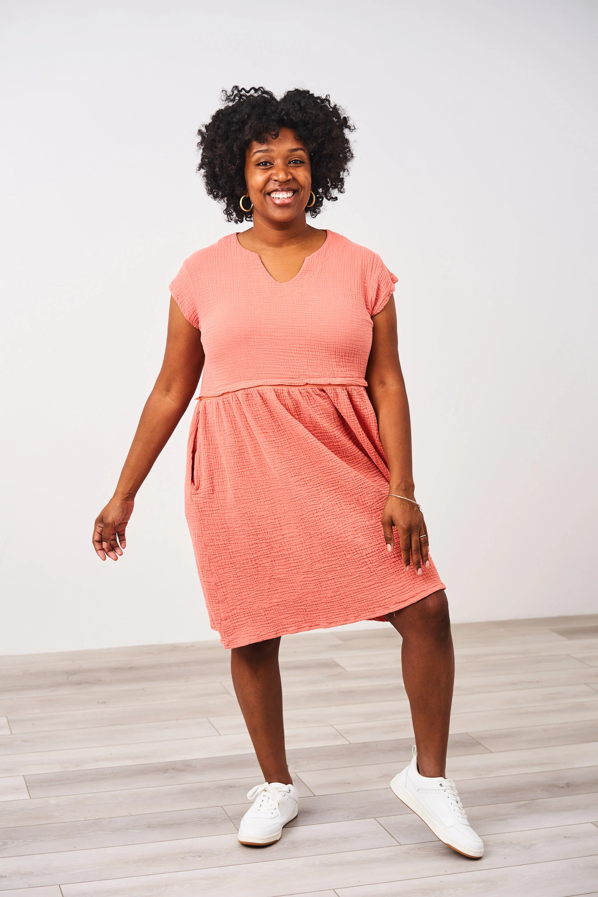 Latched Mama Coastline Cotton Zip Nursing Dress - Image 9