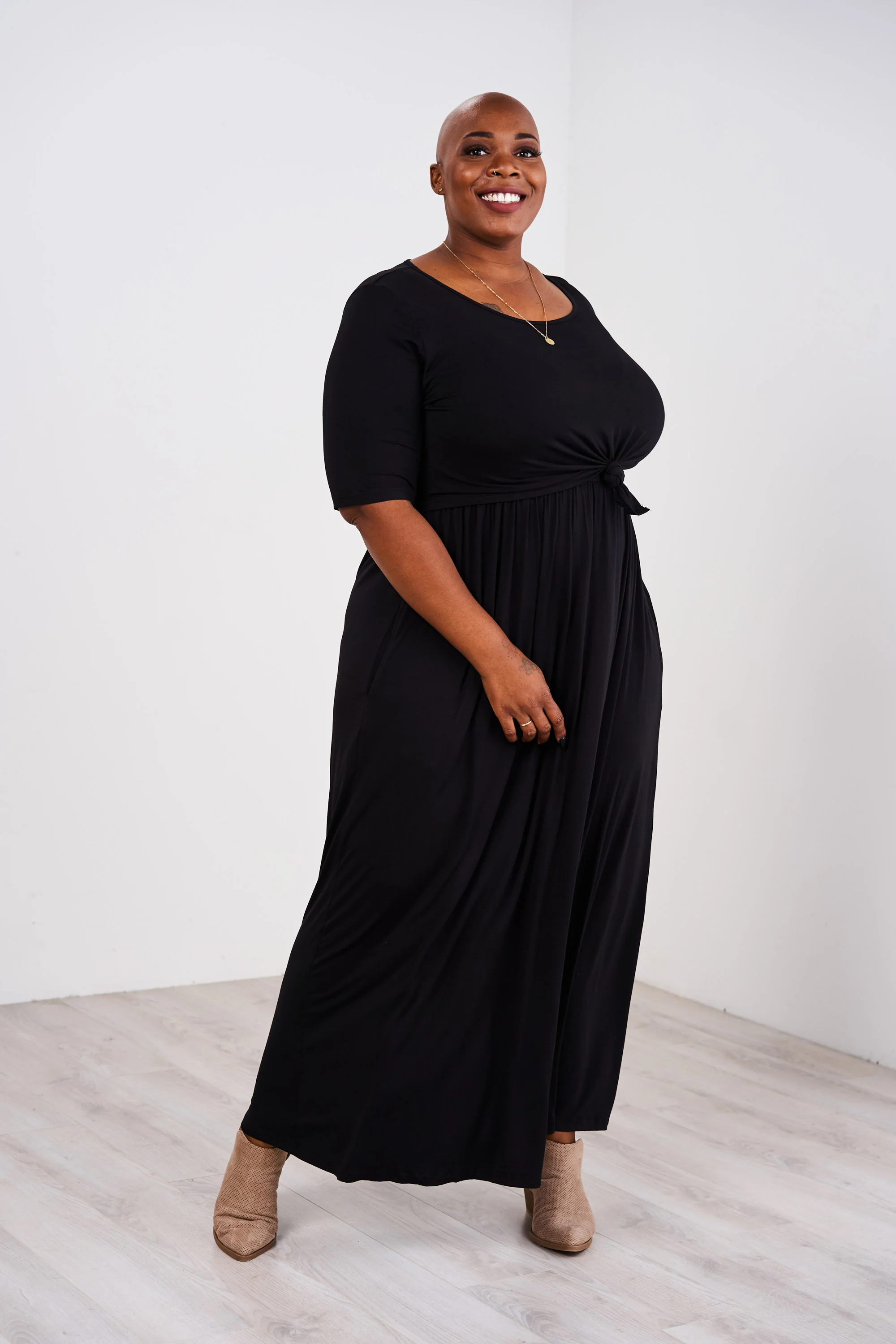 Latched Mama Front Knot Nursing Maxi Dress - Image 7