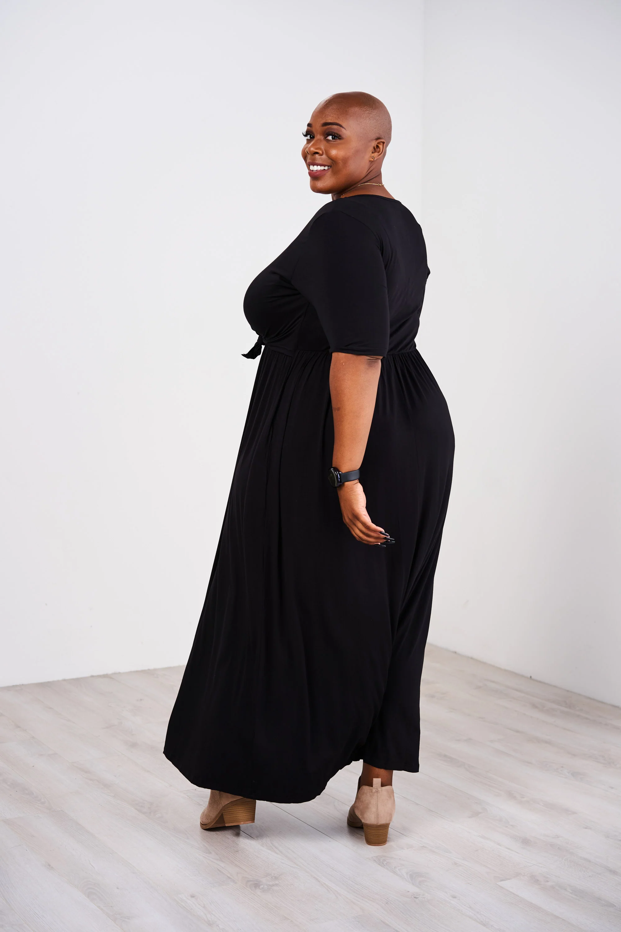 Latched Mama Front Knot Nursing Maxi Dress - Image 9