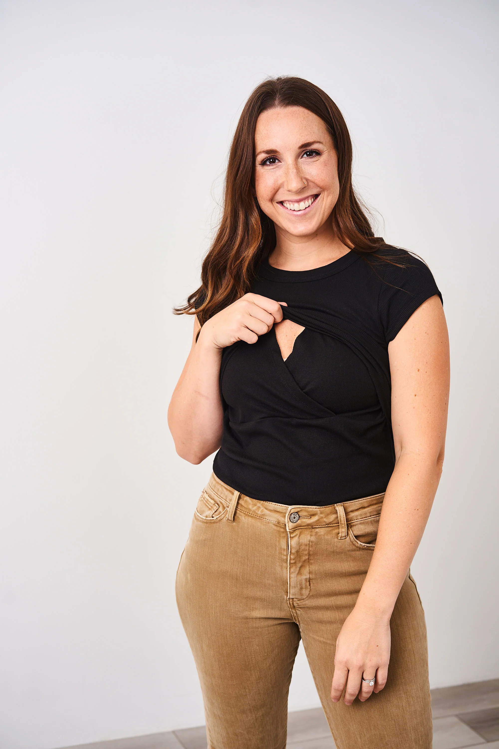 Latched Mama Glow Boo-Bees Nursing Tee - Image 3