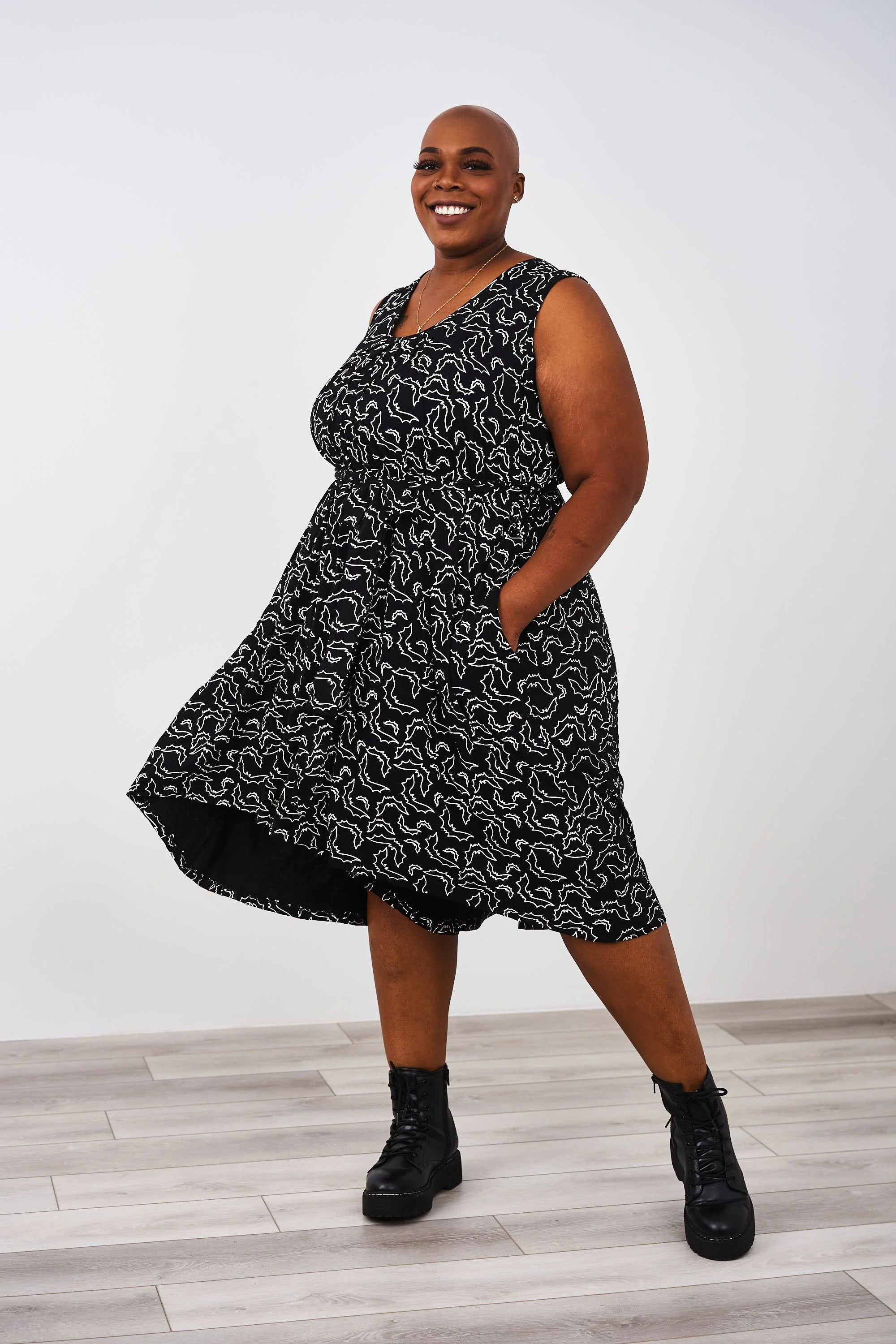 Latched Mama Glow in the Dark Bats Nursing Romper - Image 3