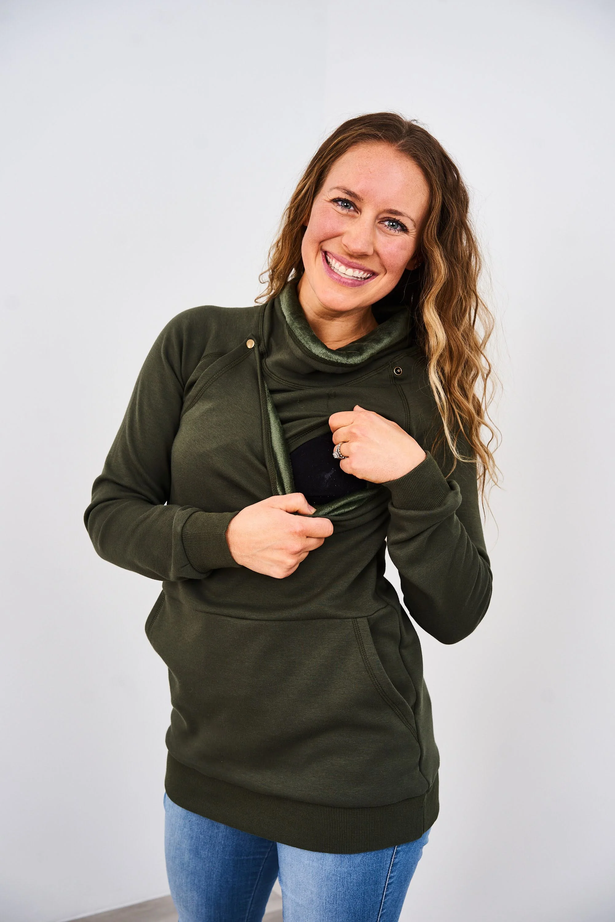 Latched Mama Harbor Snap Nursing Pullover - Image 7