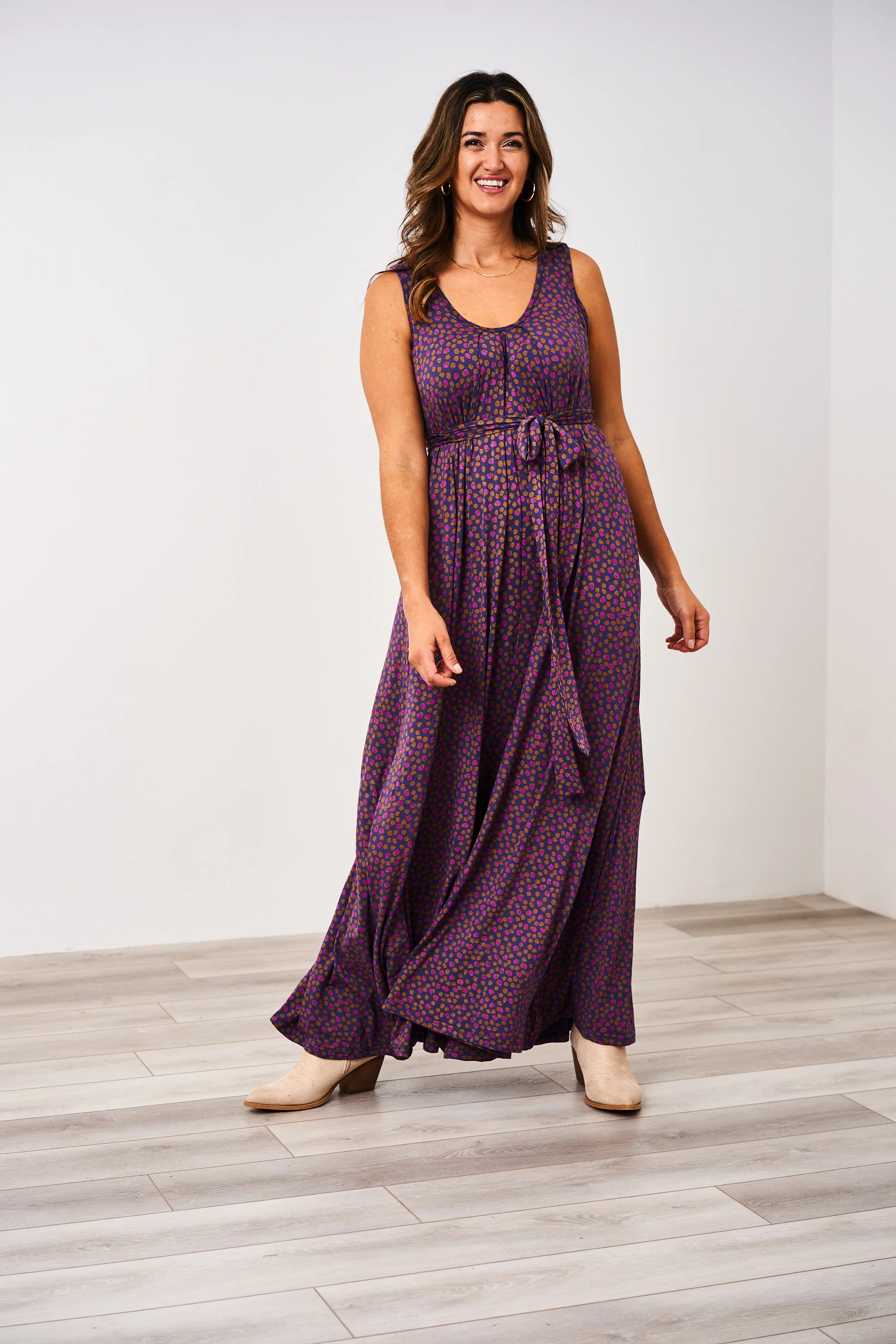The Momper® Sleeveless Maxi Nursing Momper - Image 10