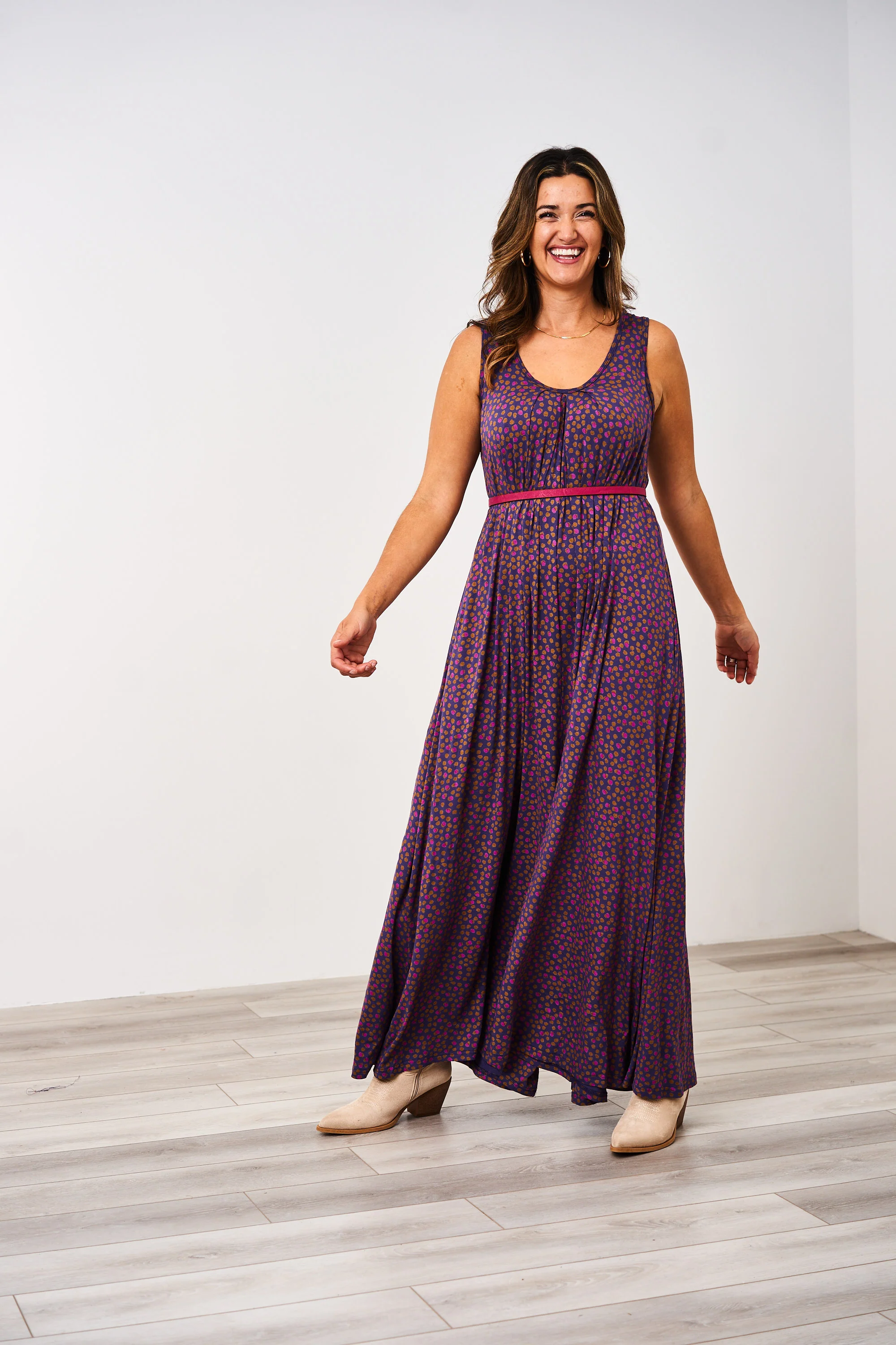 The Momper® Sleeveless Maxi Nursing Momper - Image 11