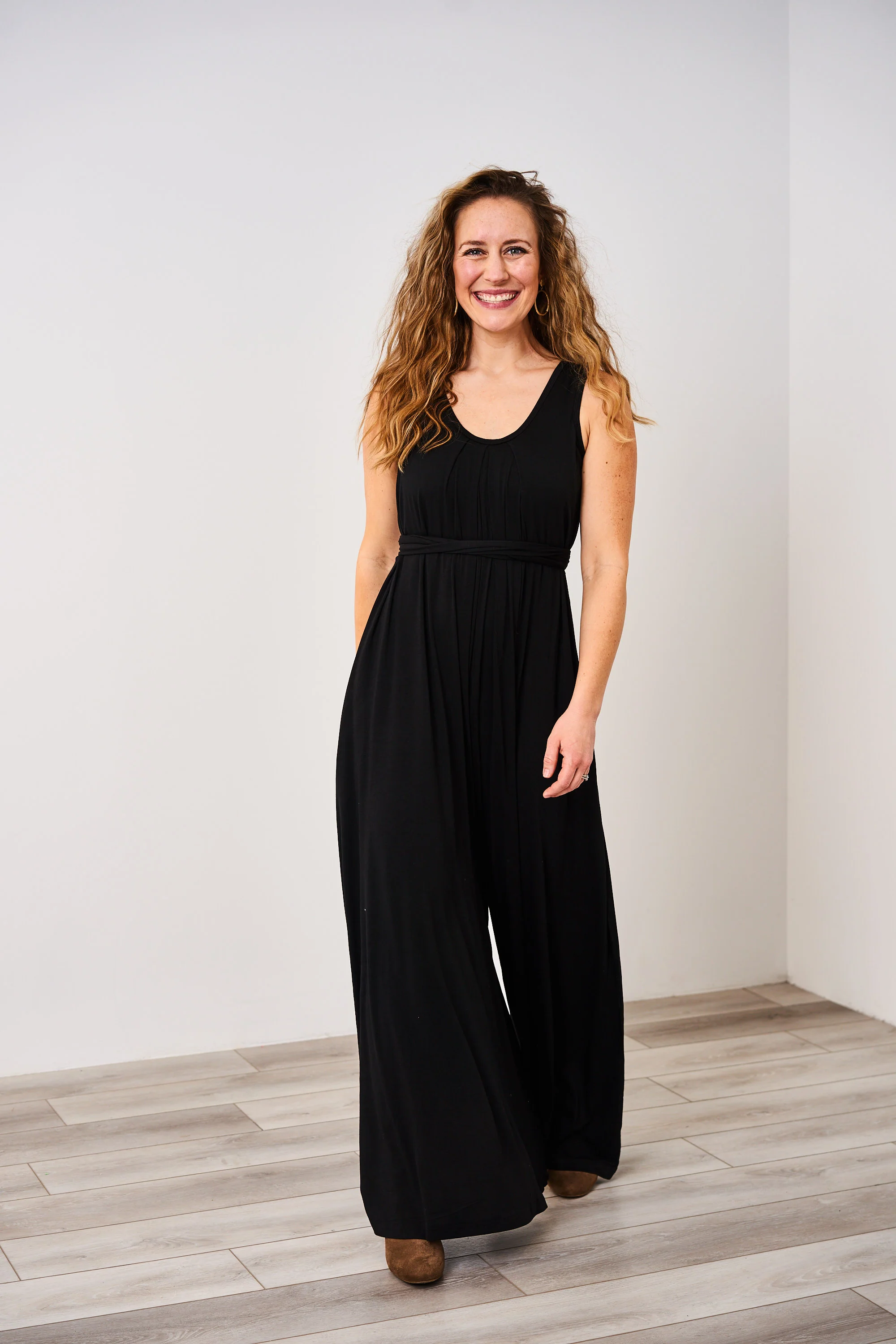 The Momper® Sleeveless Maxi Nursing Momper - Image 12