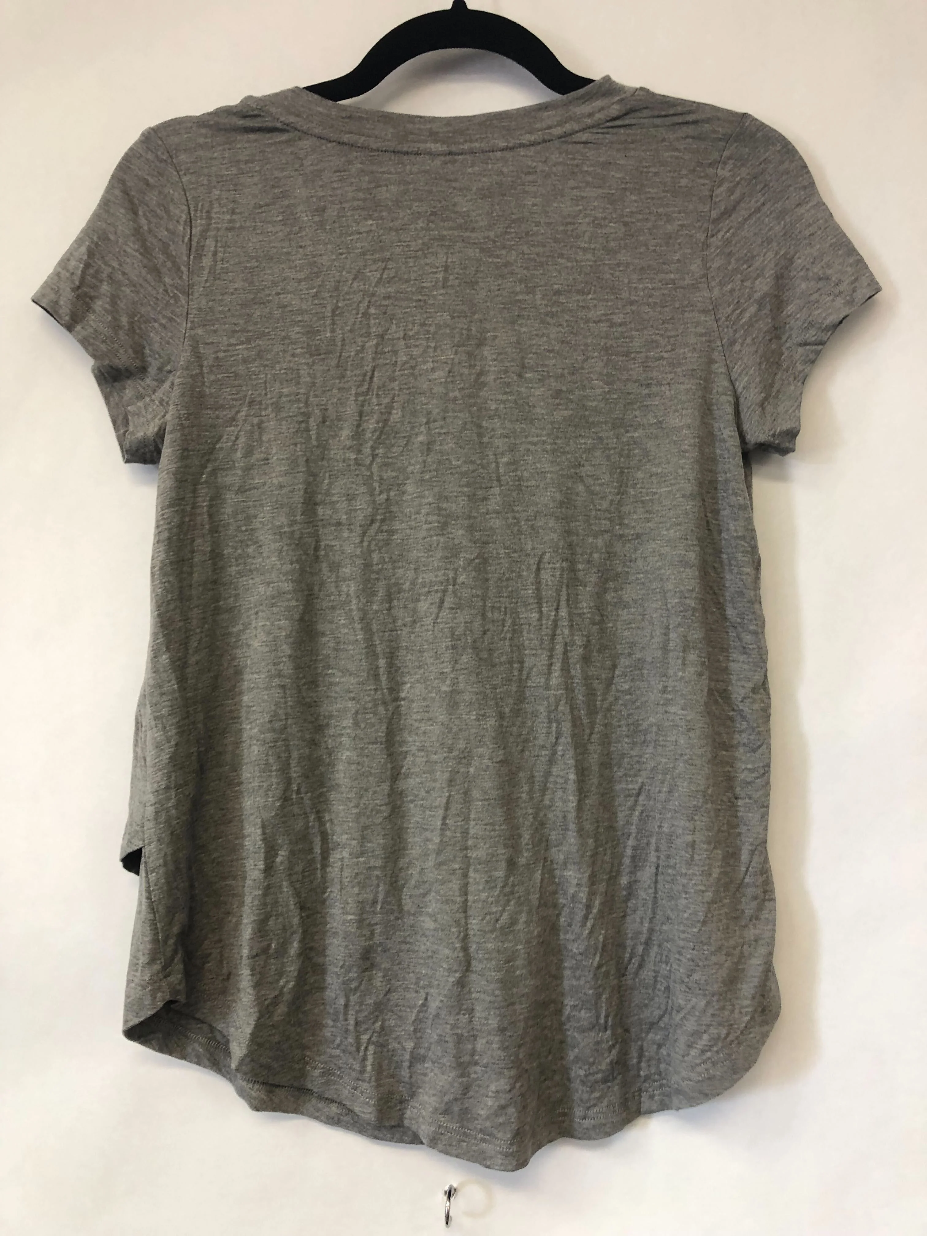 Outlet 6250 - V-Neck Boyfriend Nursing Tee - Light Grey - Extra Extra Small - Image 2