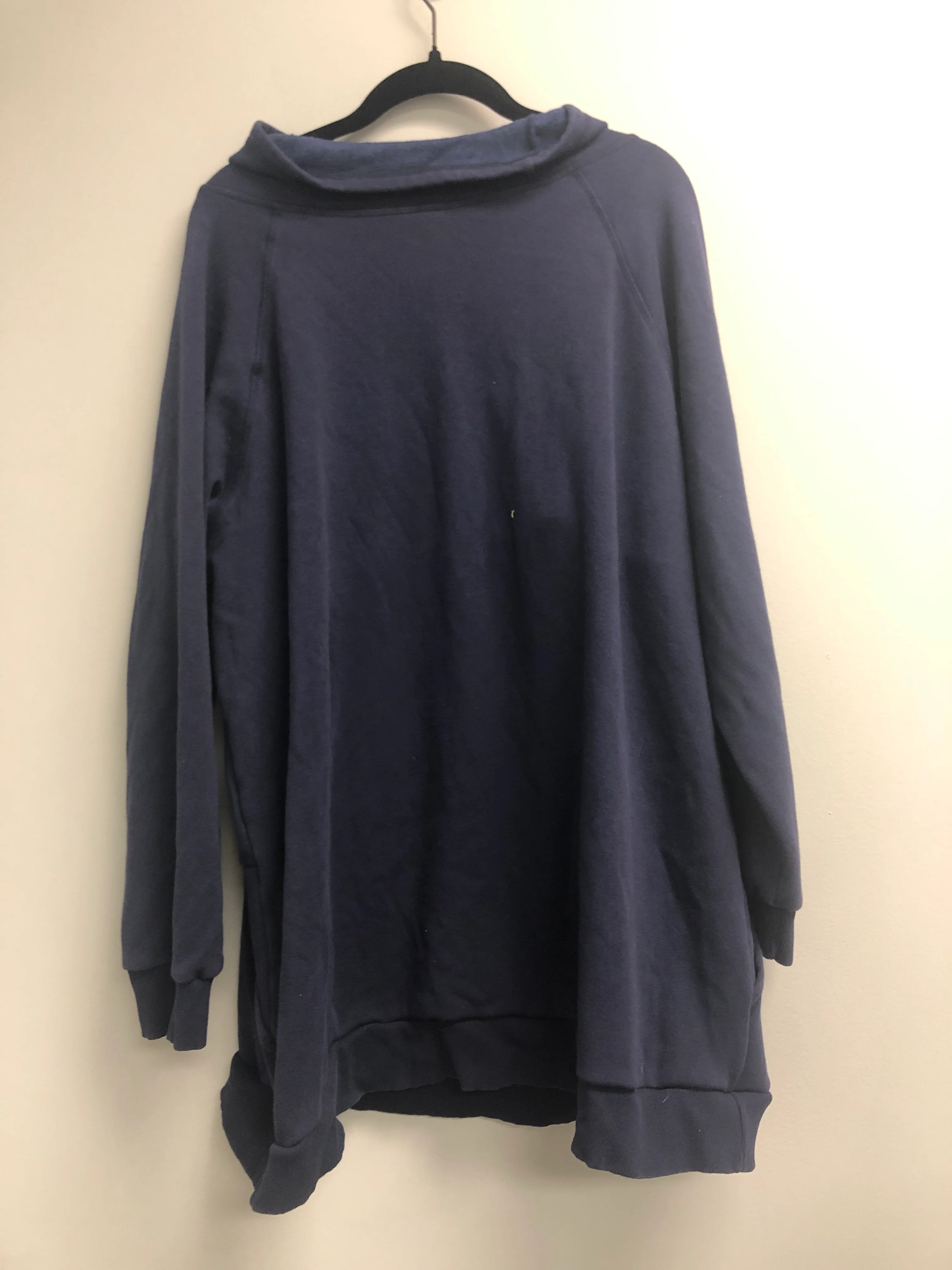 Outlet 6863 - Latched Mama Harbor Snap Nursing Pullover - Navy - 3X - Image 2