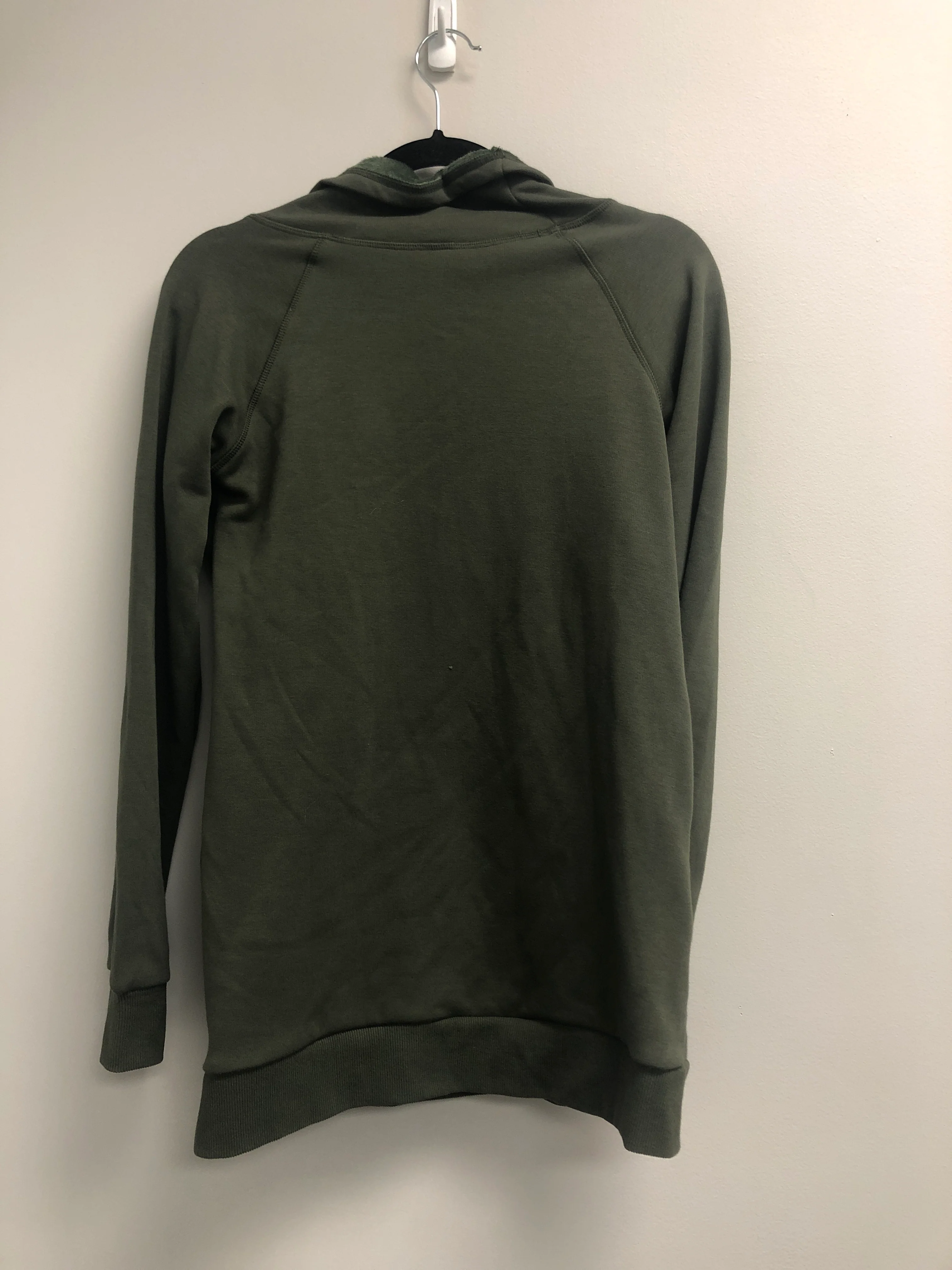 Outlet 6865 - Latched Mama Harbor Snap Nursing Pullover - Green - Small - Image 2