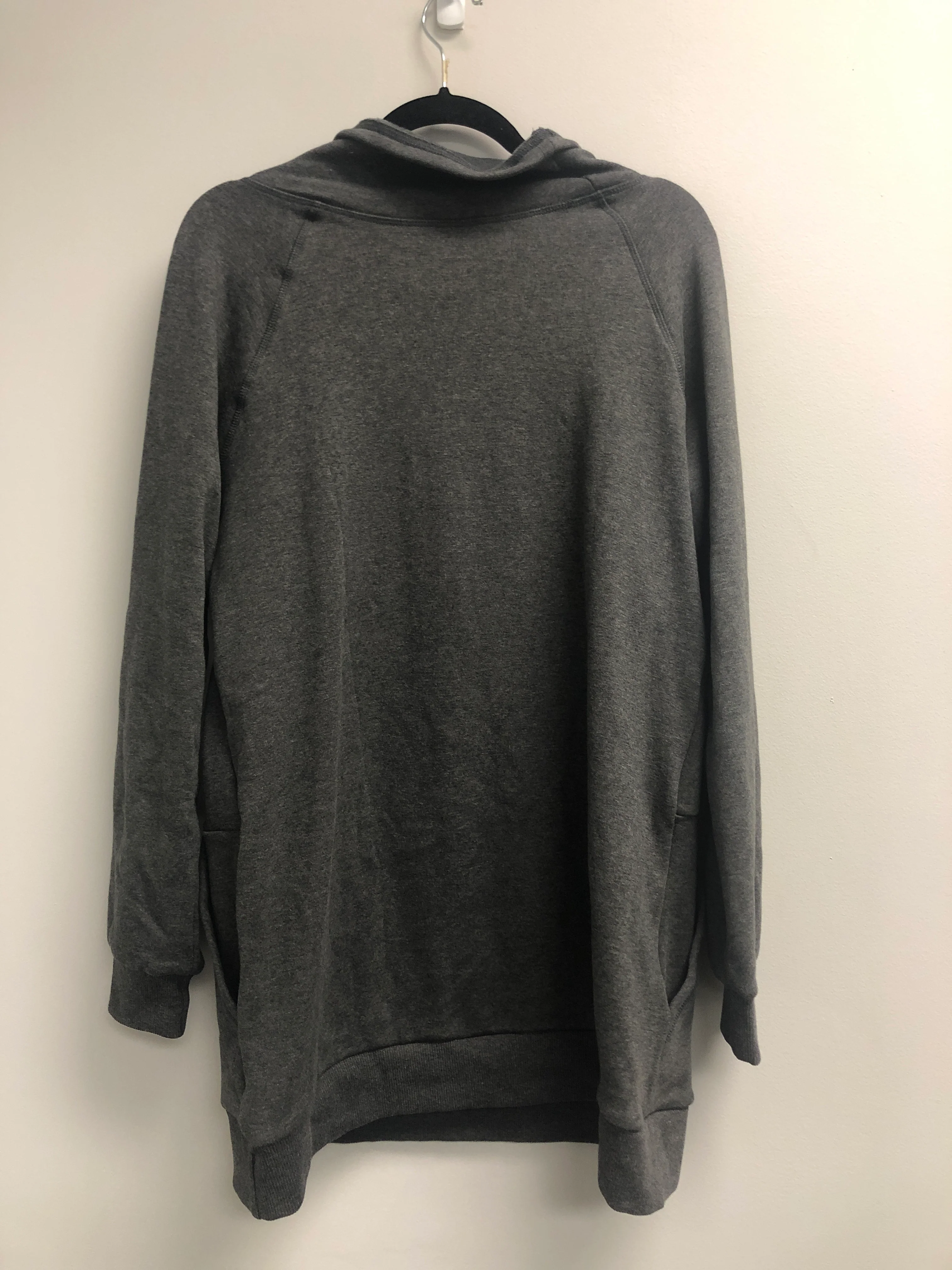 Outlet 6866 - Latched Mama Harbor Snap Nursing Pullover - Charcoal - Extra Large - Image 3