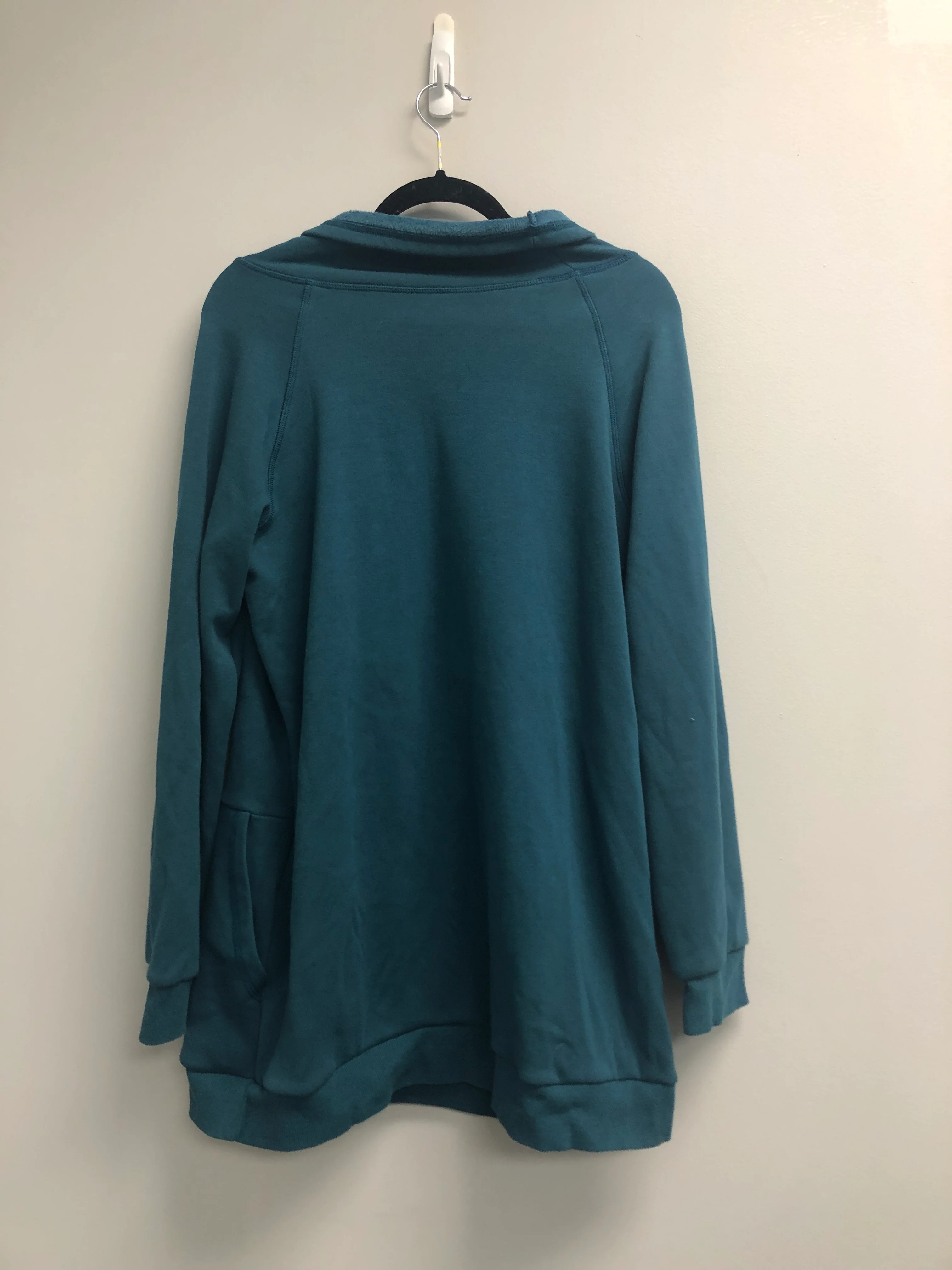 Outlet 6877 - Latched Mama Harbor Snap Nursing Pullover - Peacock - 1X - Image 2