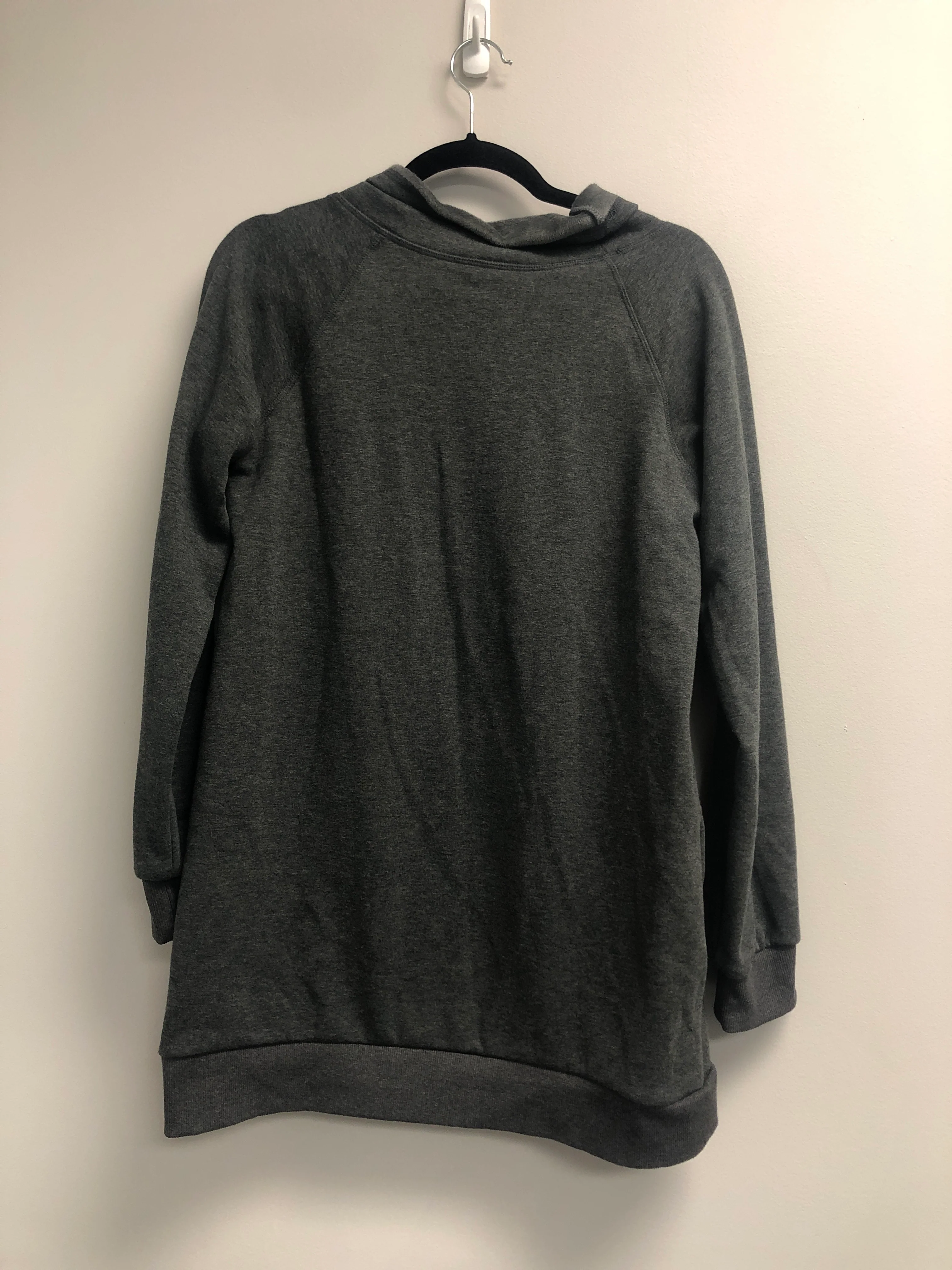 Outlet 6882 - Latched Mama Harbor Snap Nursing Pullover - Charcoal - Large - Image 2