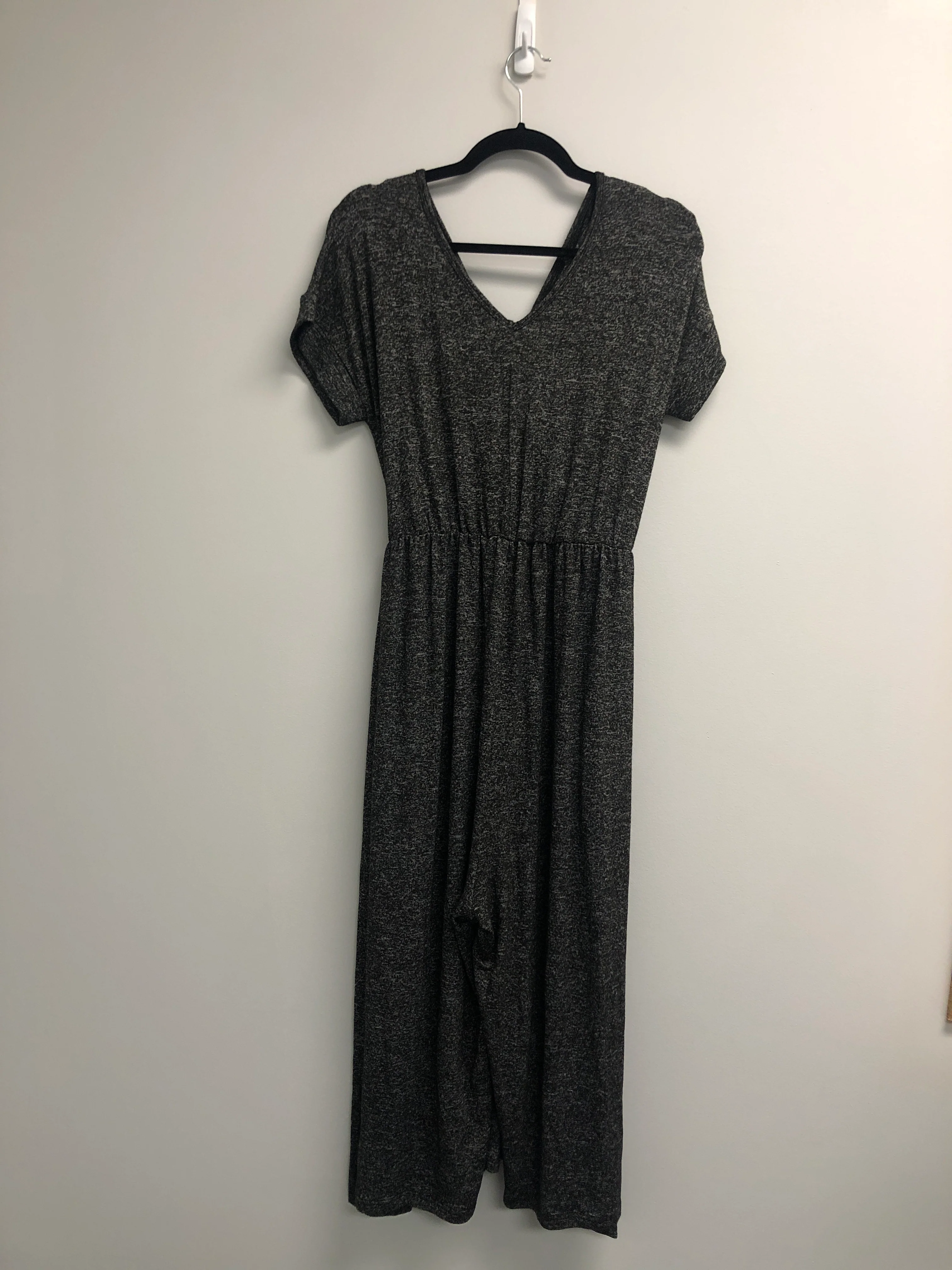 Outlet 6920 - Latched Mama Sweater Nursing Jumpsuit - Final Sale - Salt and Pepper - Medium - Image 2