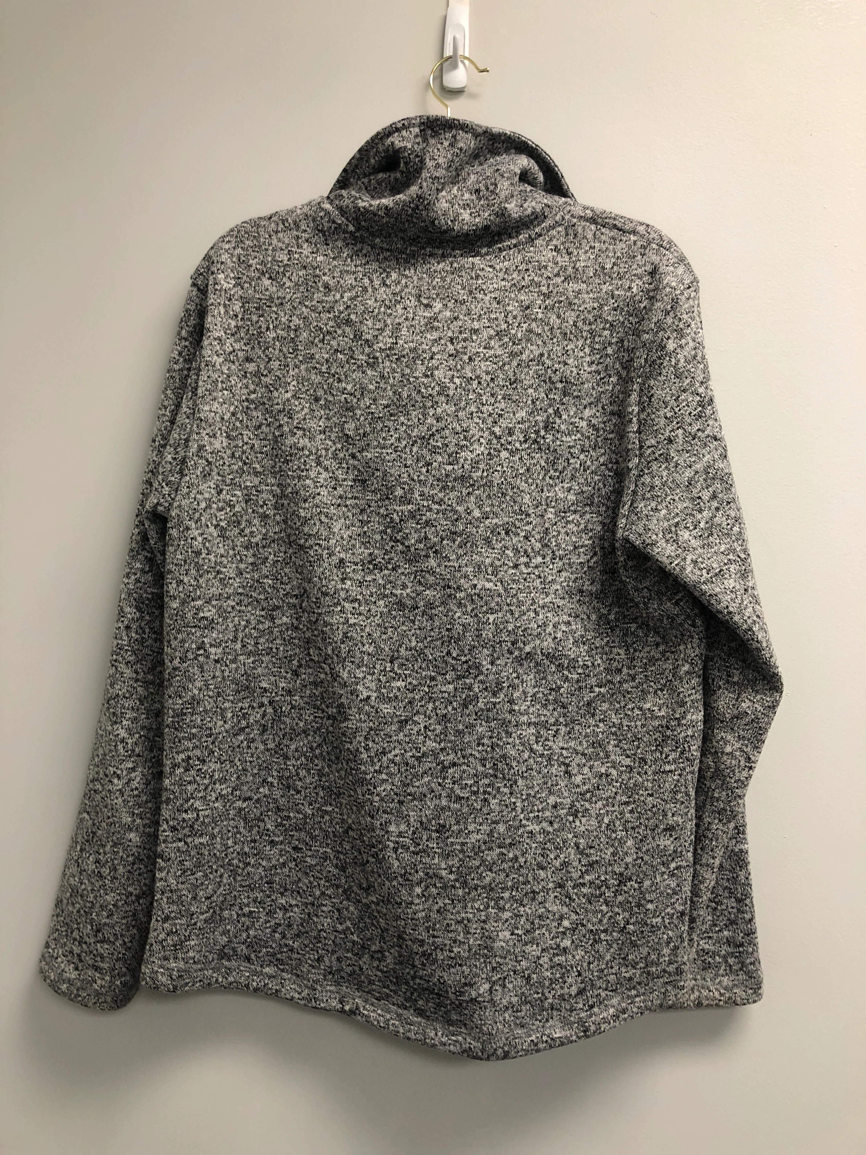 Outlet 6932 - Latched Mama Perfect Nursing Pullover - Heathered Grey - Large - Image 3