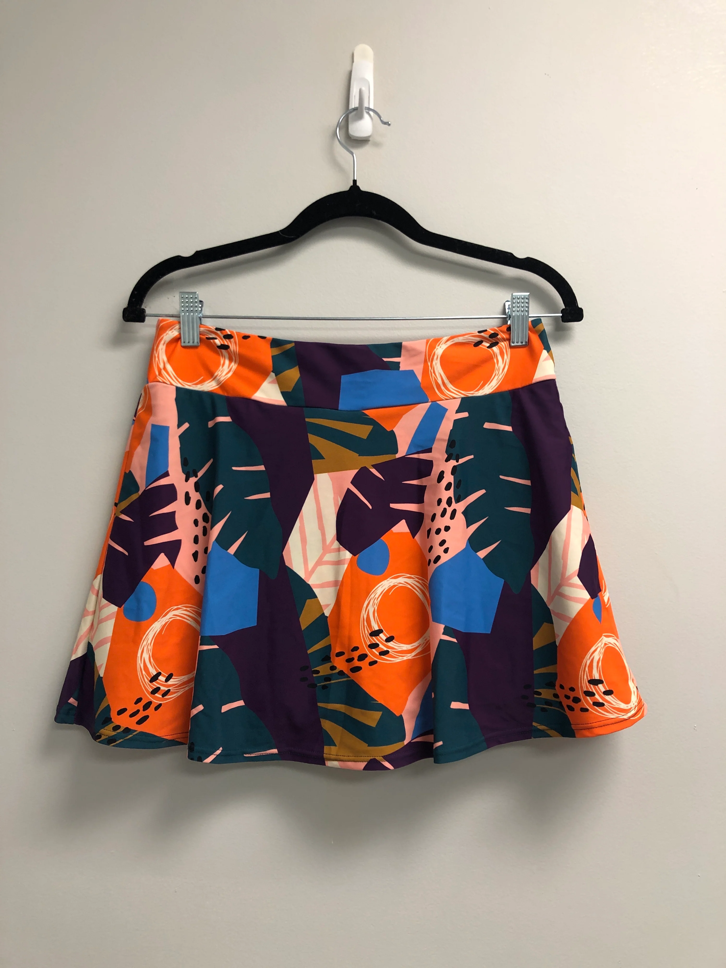 Outlet 6991 - Latched Mama Sporty Swim Skirt with Boy Shorts - Final Sale - Golden Beach - Medium - Image 2