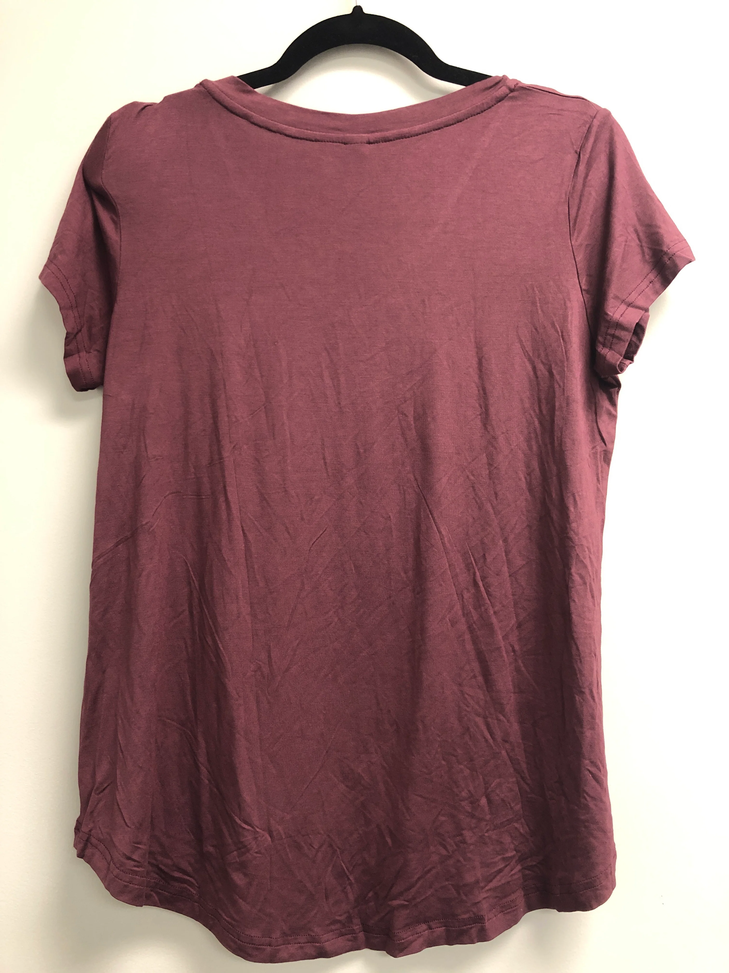 Outlet 7017 - Latched Mama Favorite Non-Nursing Tee - Wine - Small - Image 2