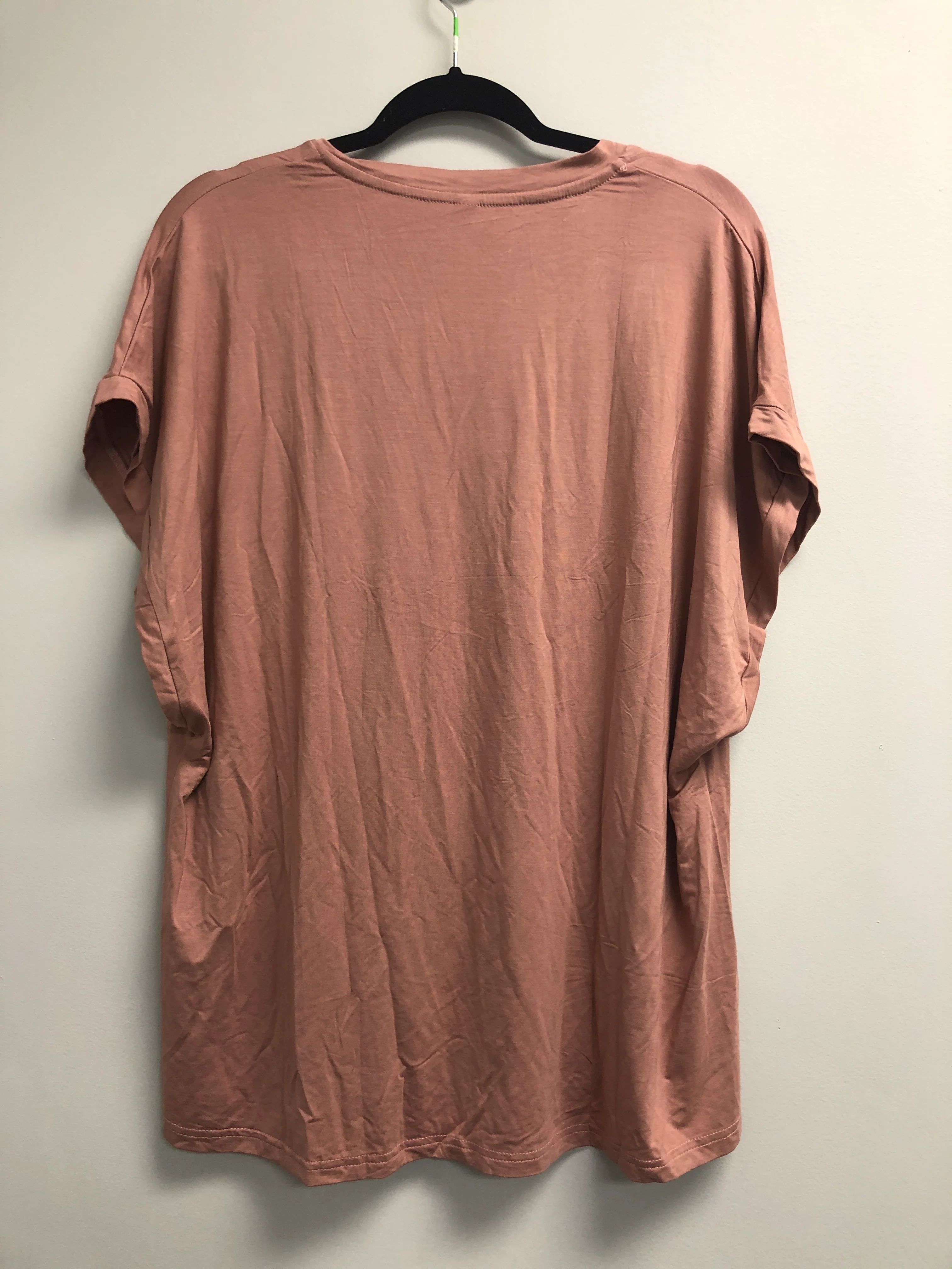 Outlet 7019 - Latched Mama V-Neck Daily Nursing Tee - Final Sale - Blush - Extra Large - Image 2