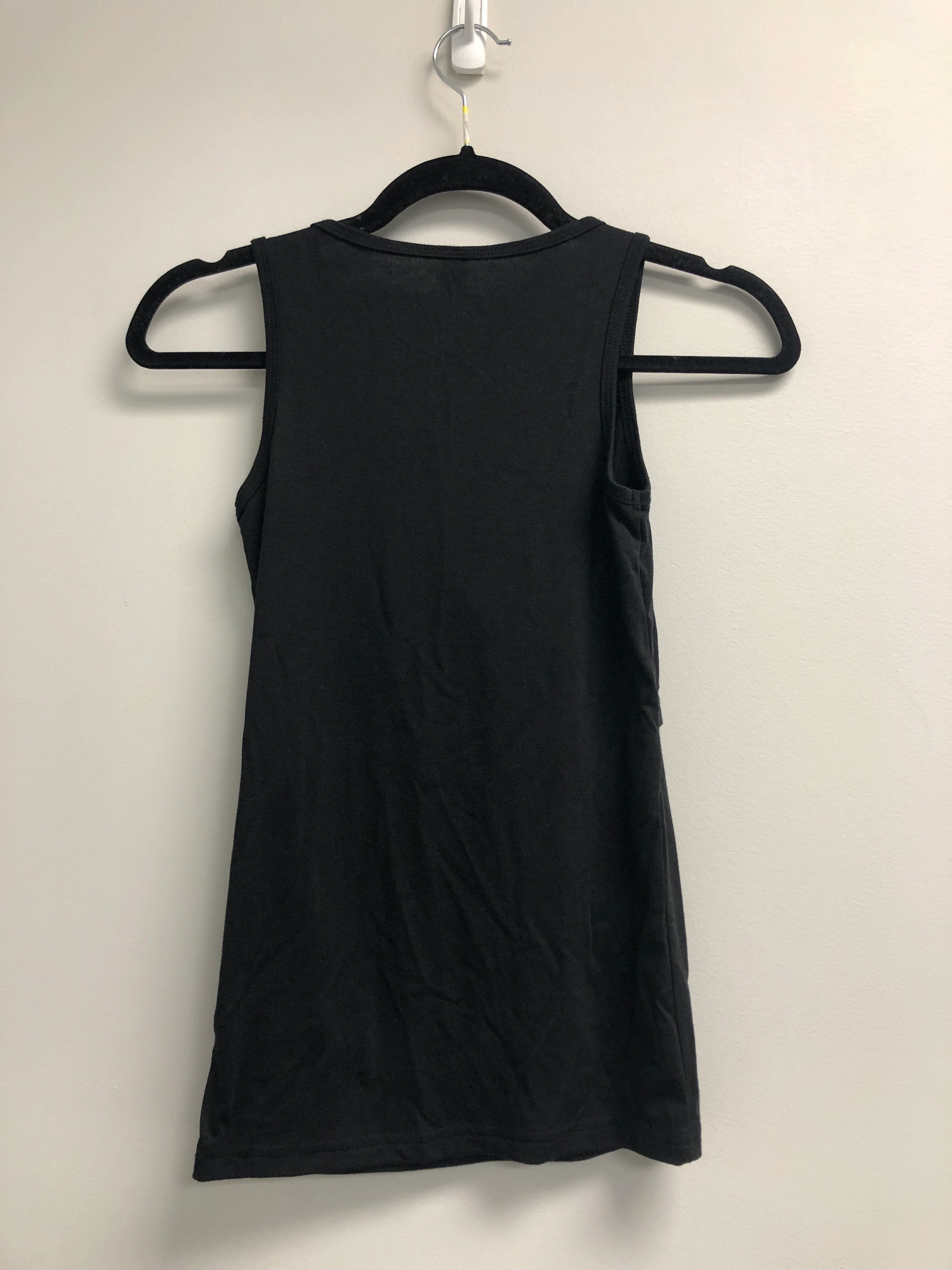Outlet 7041 - Latched Mama Simple Nursing Tank - Final Sale - Black - Extra Extra Small - Image 2
