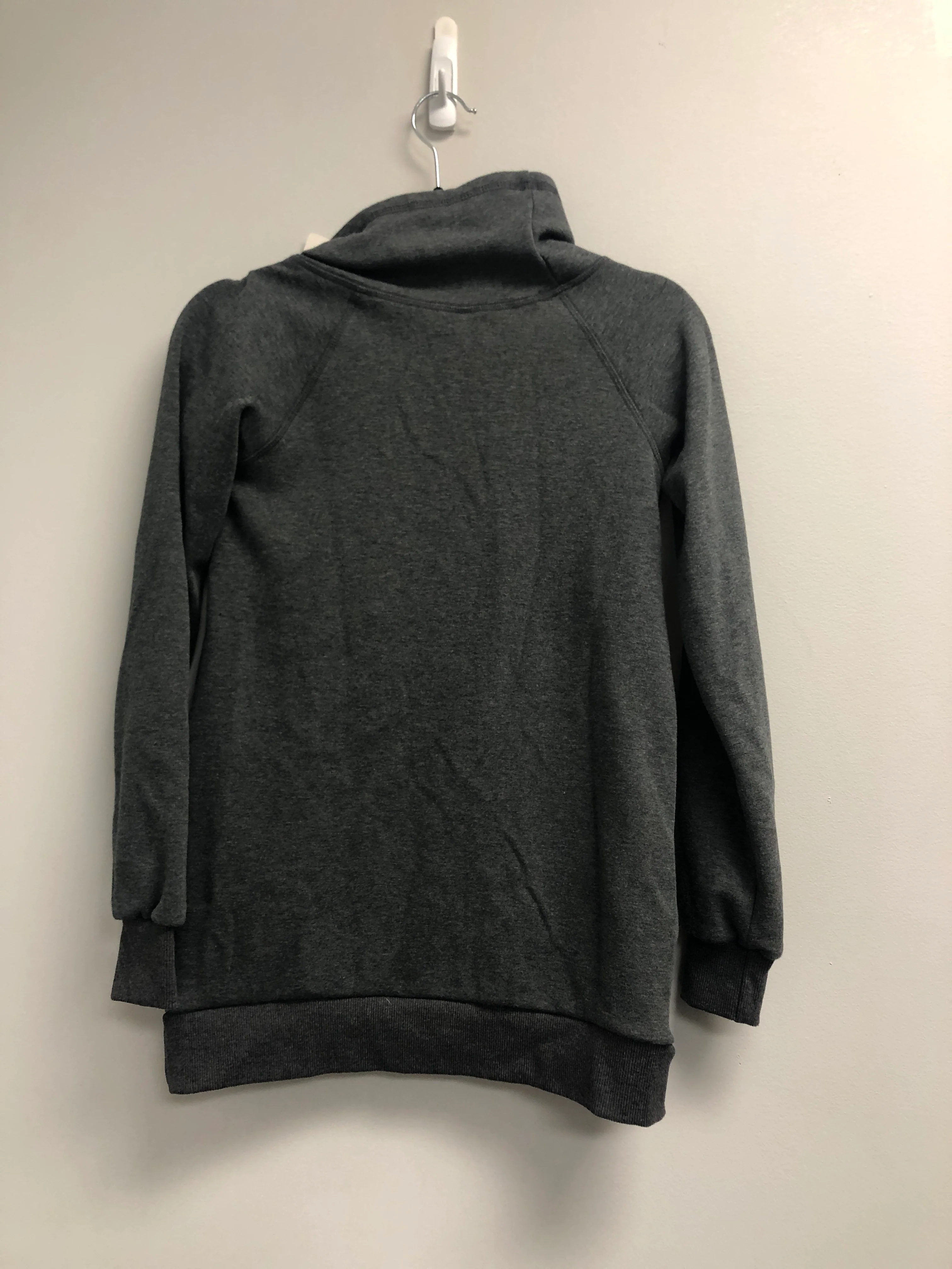 Outlet 7070 - Latched Mama Harbor Snap Nursing Pullover - Charcoal - Extra Small - Image 2
