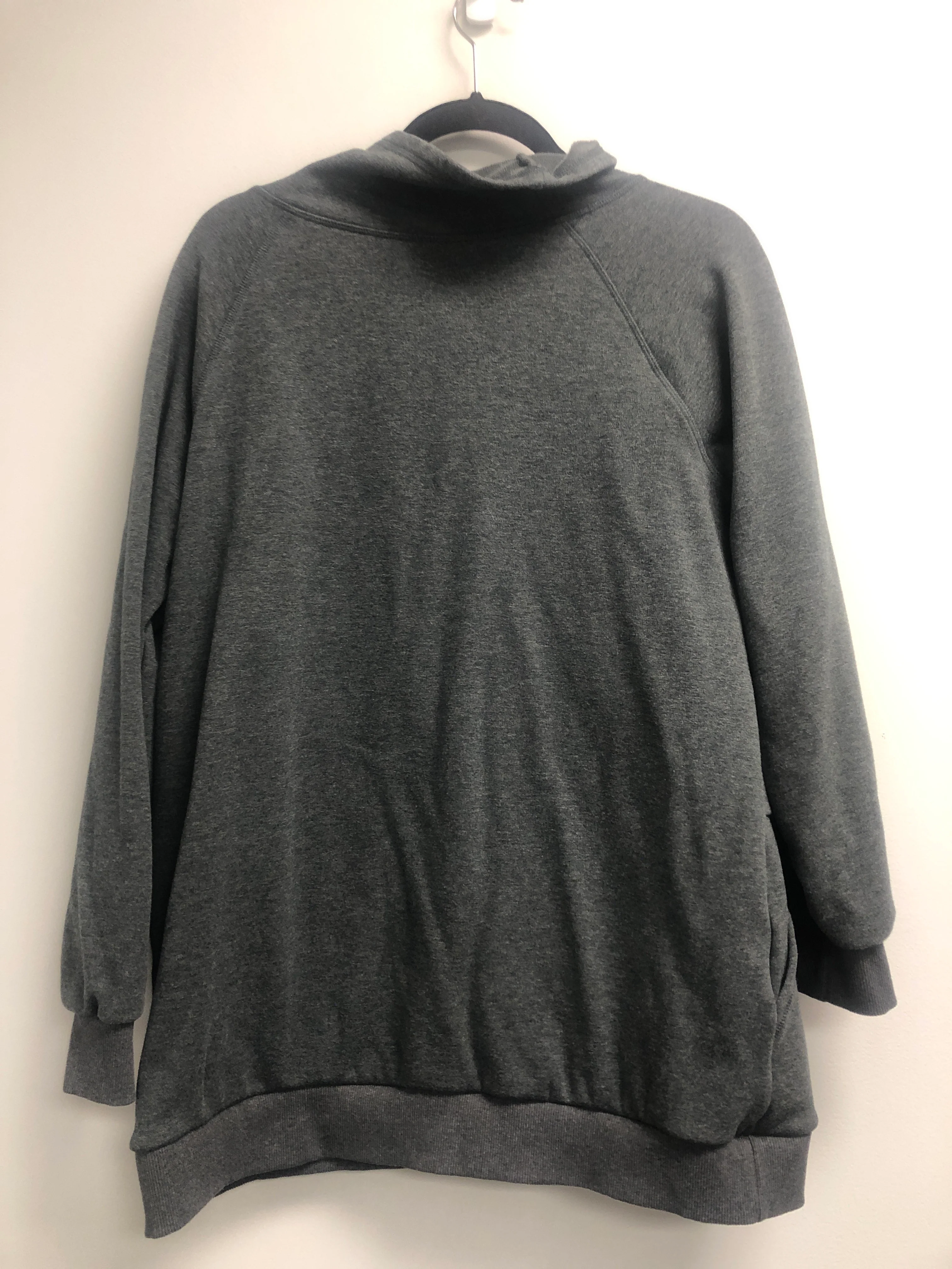 Outlet 7145 - Latched Mama Harbor Snap Nursing Pullover - Charcoal - 1X - Image 2