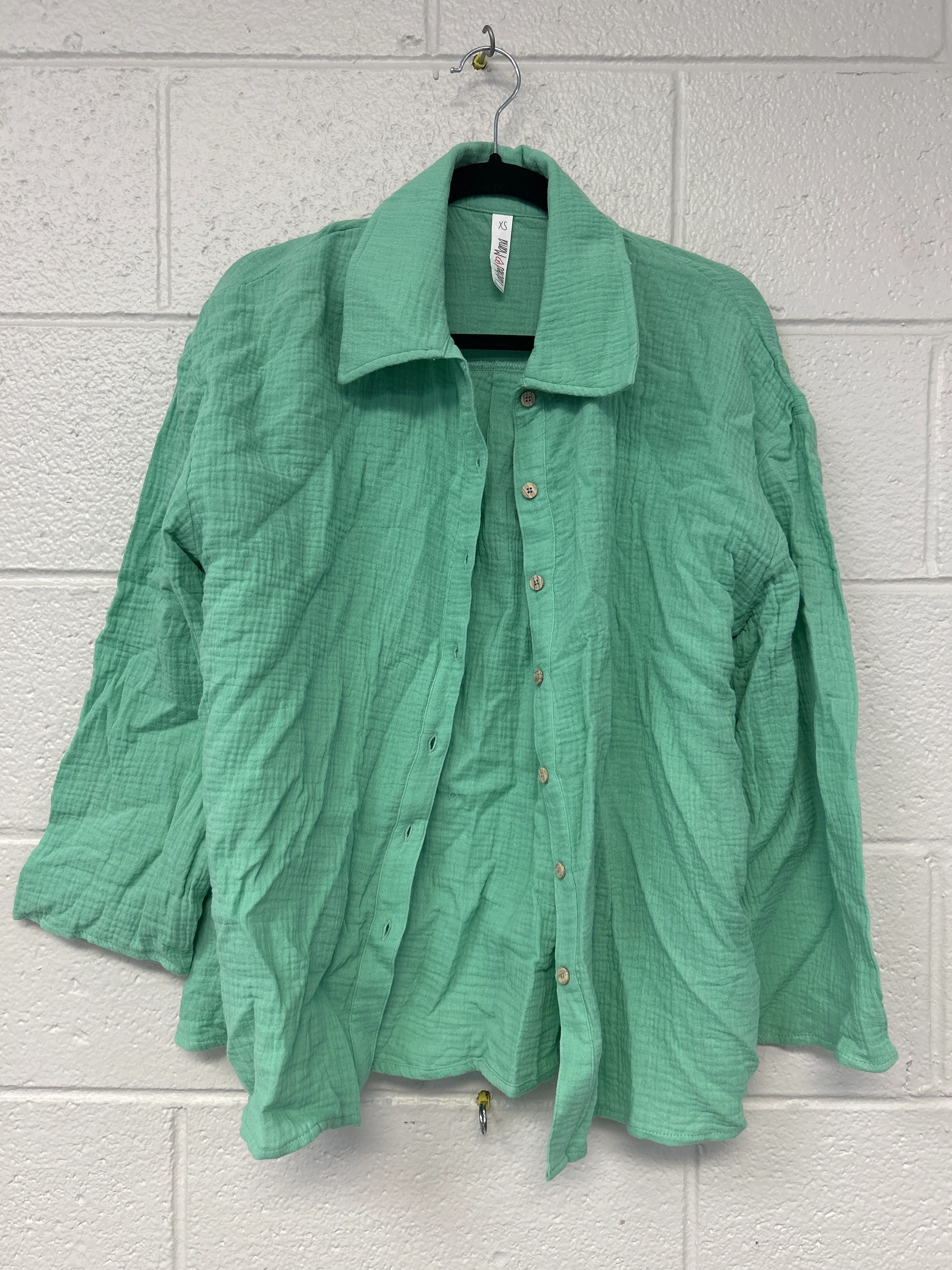 Outlet 7168 - Latched Mama Coastline Cotton Button Up Nursing Shirt - SEAFOAM - Extra Small