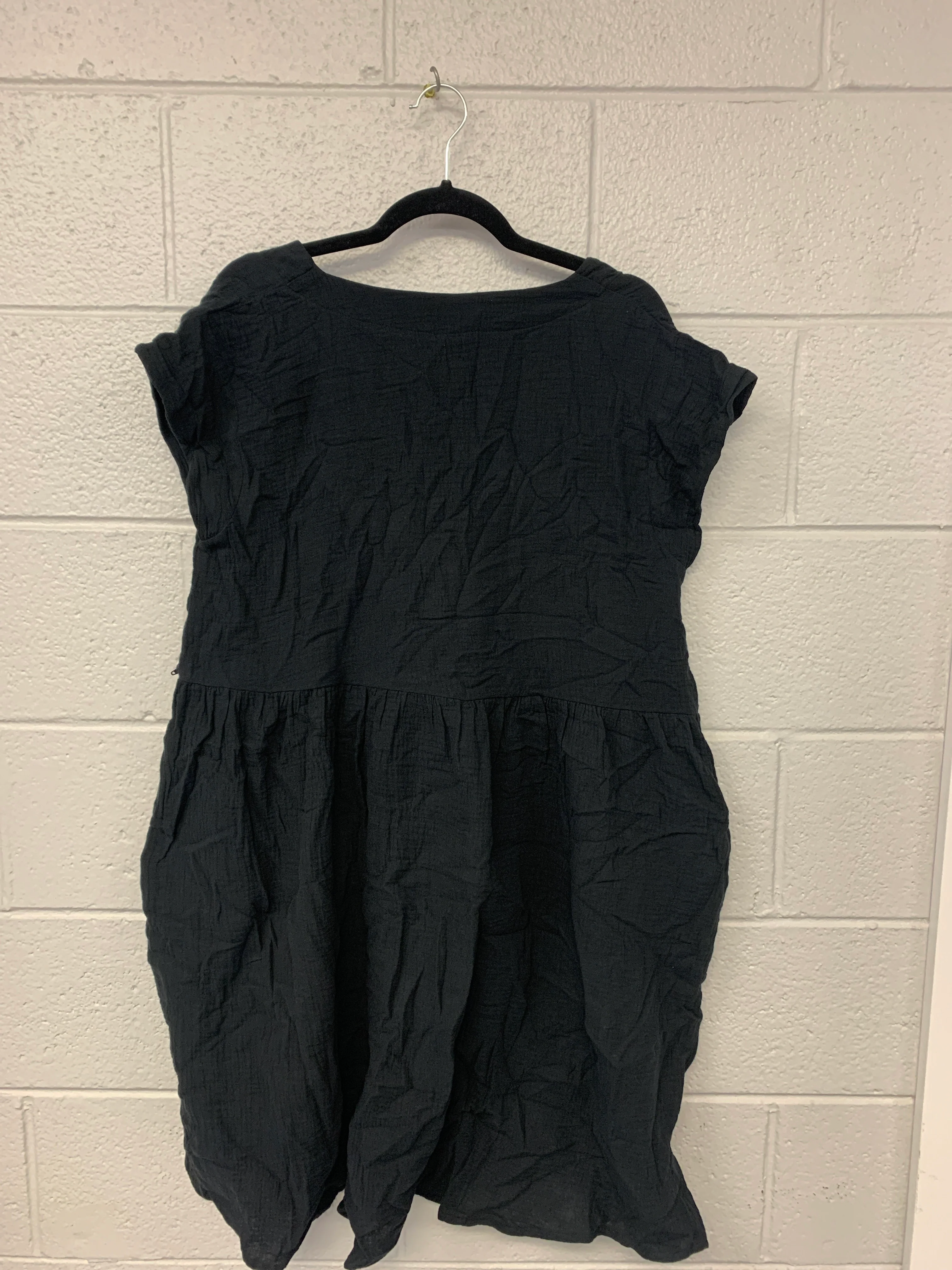 Outlet 7173 - Latched Mama Coastline Cotton Zip Nursing Dress - Black - Medium - Image 2